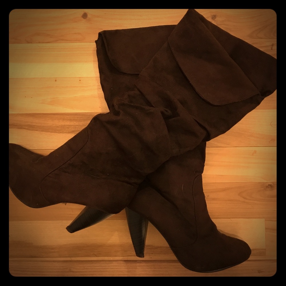 Brown Slouchy Heeled Boots
